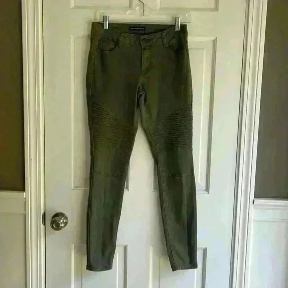 Green Moto pant - Picture 2 of 3